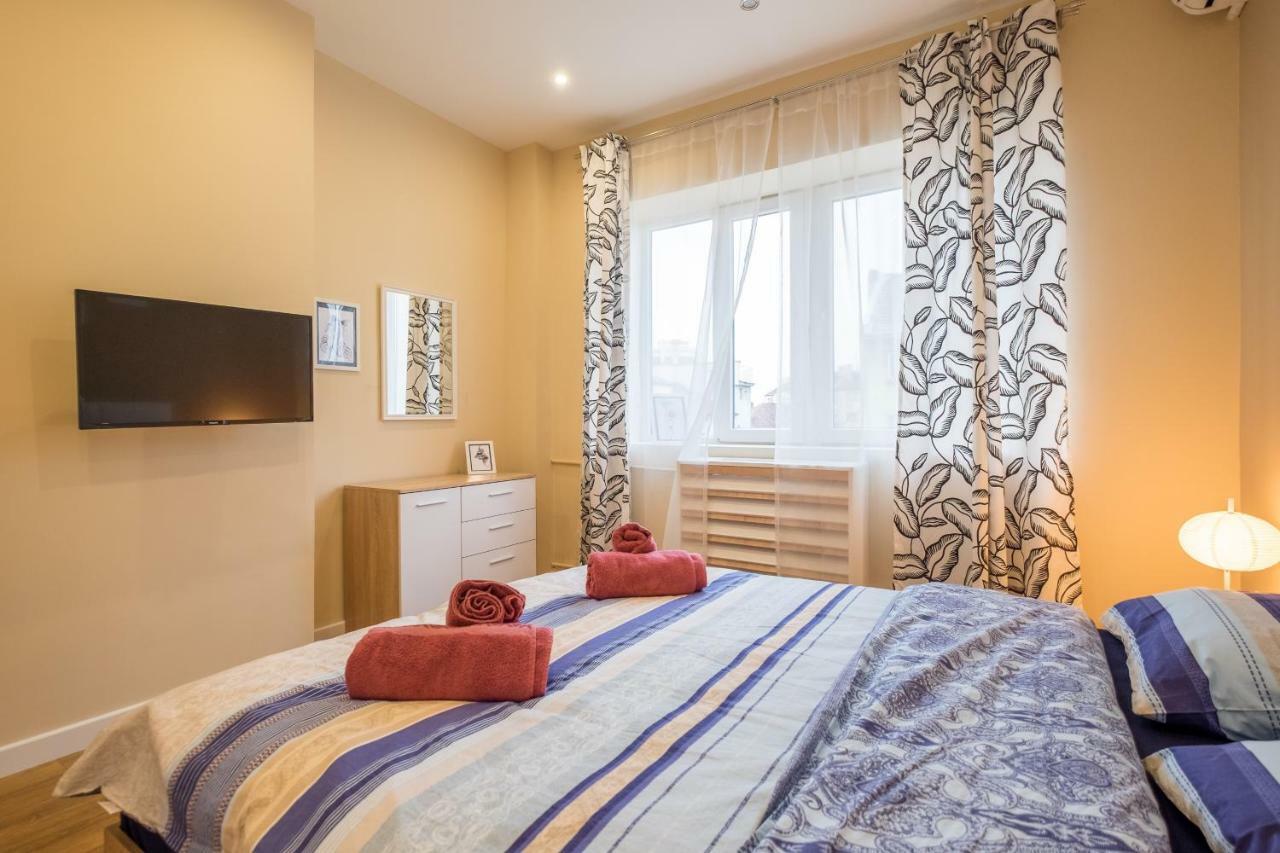 Modern 2 Bedroom Apartment Next To Vitosha Str. София Экстерьер фото