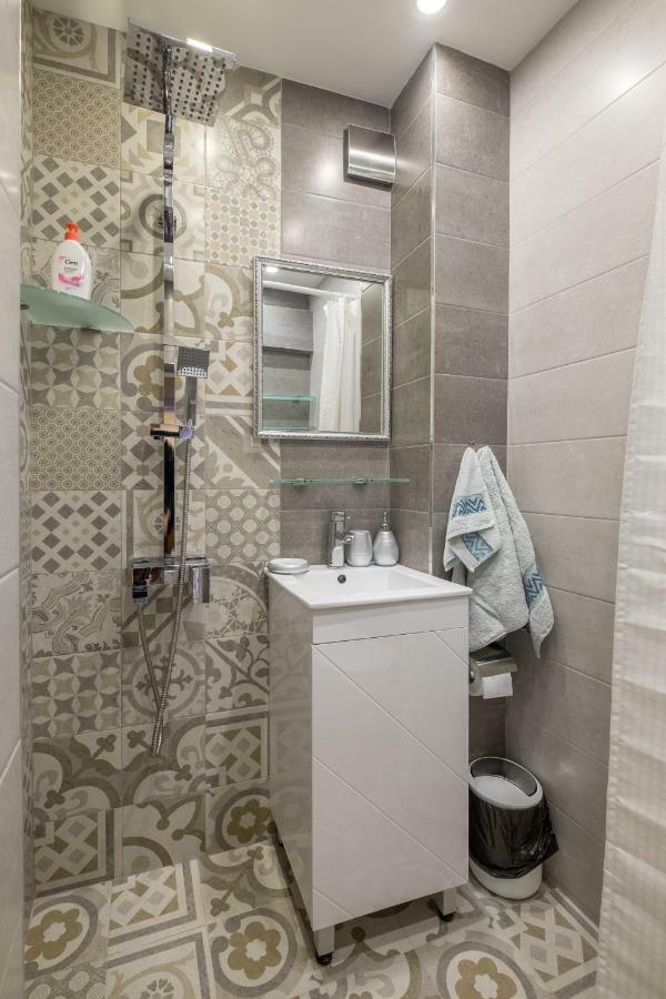 Modern 2 Bedroom Apartment Next To Vitosha Str. София Экстерьер фото